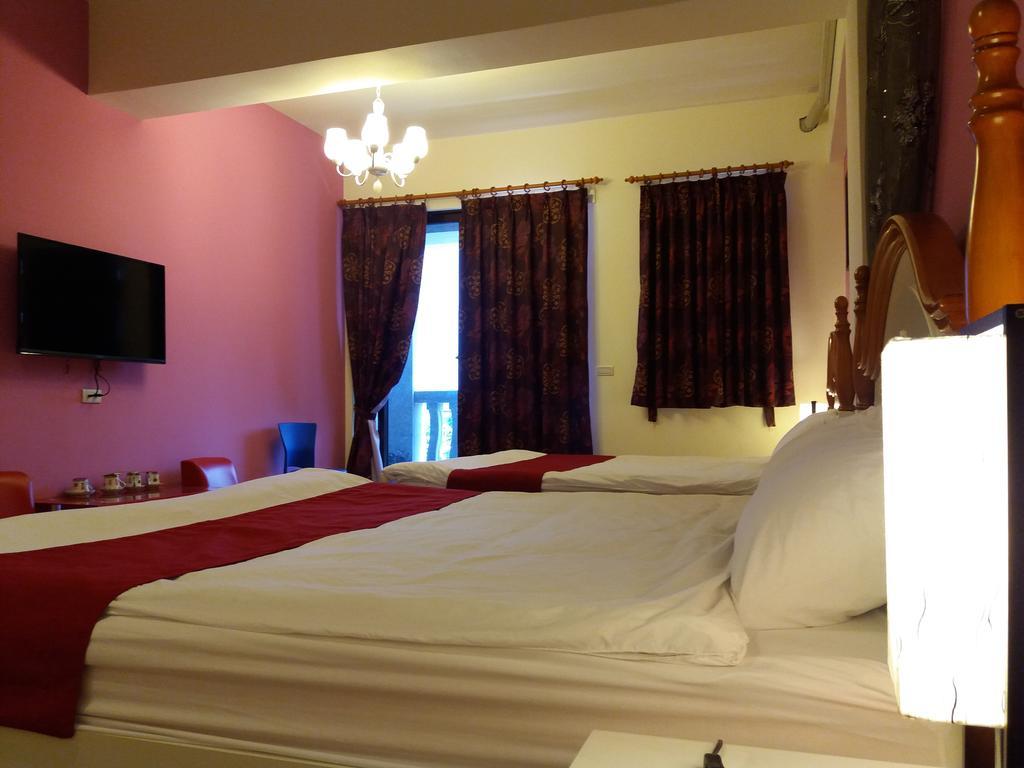 Money B&B Хуалиен Сити Екстериор снимка